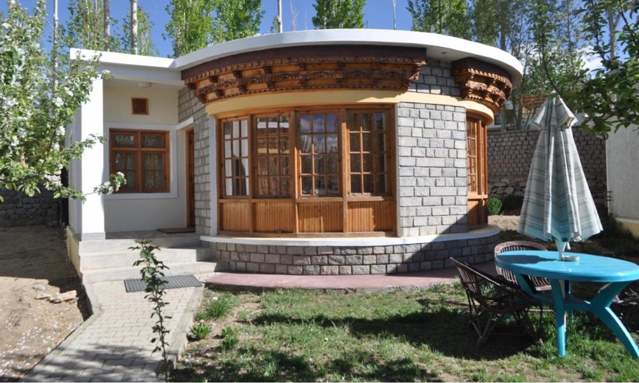 Royal Heritage Resort Leh Exterior photo