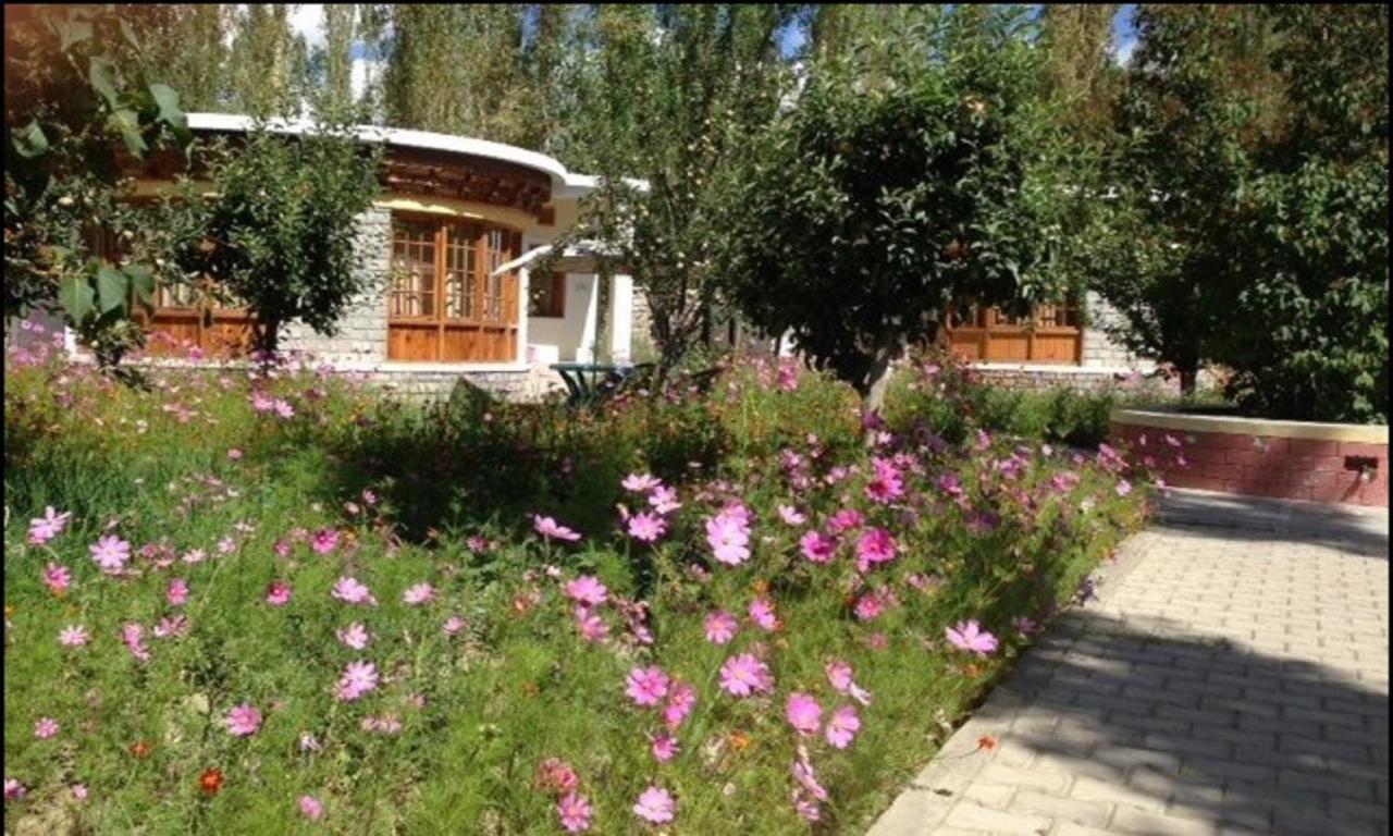 Royal Heritage Resort Leh Exterior photo